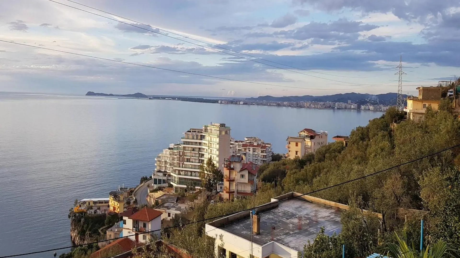 Villa With Sea View And Garden Vlorë