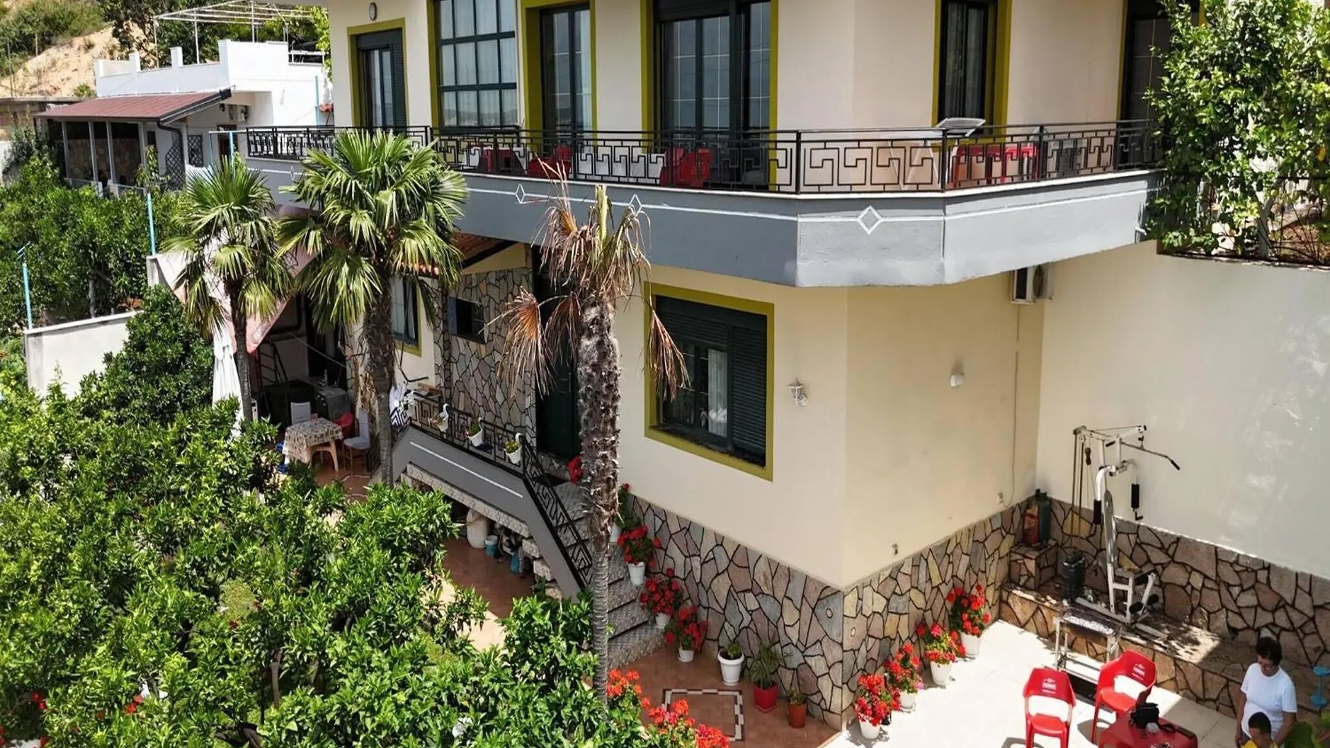 Villa With Sea View And Garden Vlorë 0*,